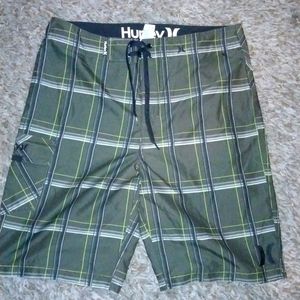 3S1.  Hurley boardshorts (mens)